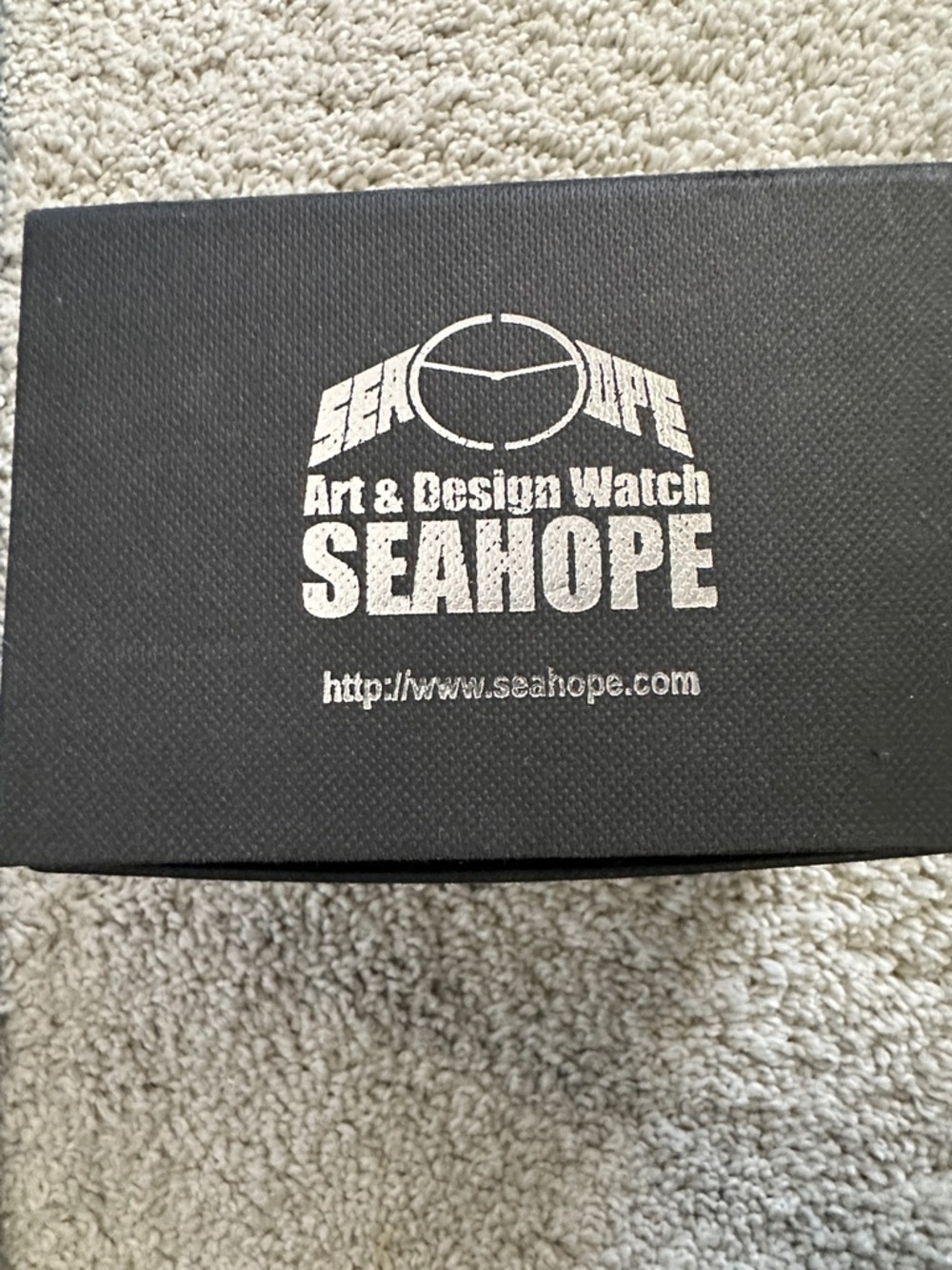 SEAHOPE Art & Design Watch Box - Black with White Logo